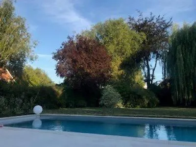 Bed & Breakfast Proche Lille Dans Propriete De Standing La Chapelle d'Armentieres